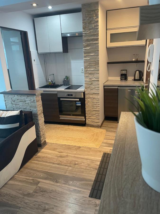 Apartament Polnoc Apartment Koszalin Bagian luar foto