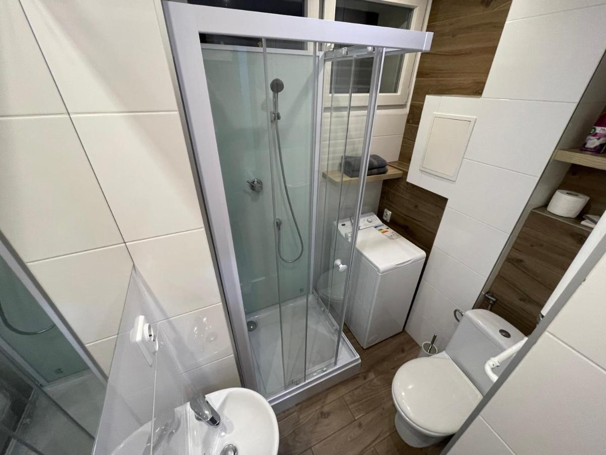 Apartament Polnoc Apartment Koszalin Bagian luar foto